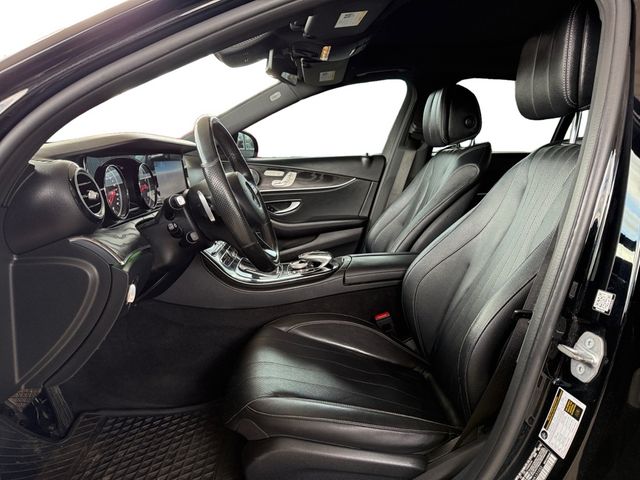 2017 Mercedes-Benz E-CLASS E300 4MATIC AWD Nav Sunroof | Canton, Ohio | Ohio Auto Warehouse LLC