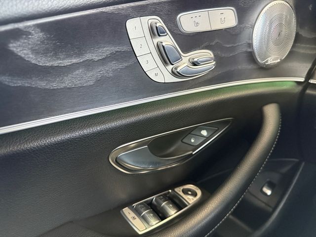 2017 Mercedes-Benz E-CLASS E300 4MATIC AWD Nav Sunroof | Canton, Ohio | Ohio Auto Warehouse LLC