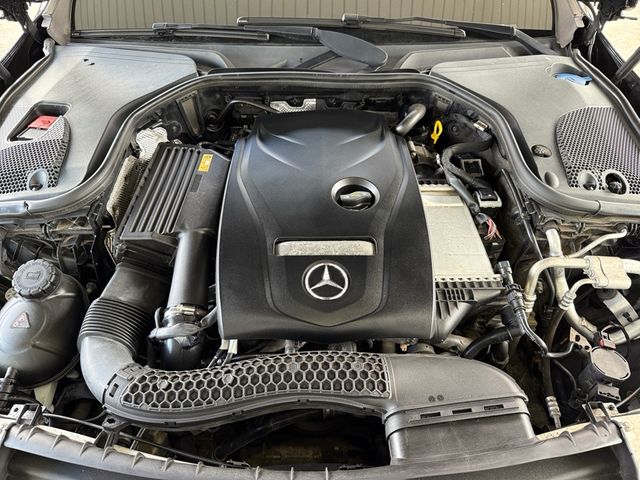 2017 Mercedes-Benz E-CLASS E300 4MATIC AWD Nav Sunroof | Canton, Ohio | Ohio Auto Warehouse LLC