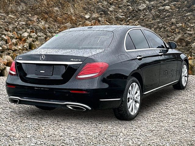 2017 Mercedes-Benz E-Class E 300 4MATIC