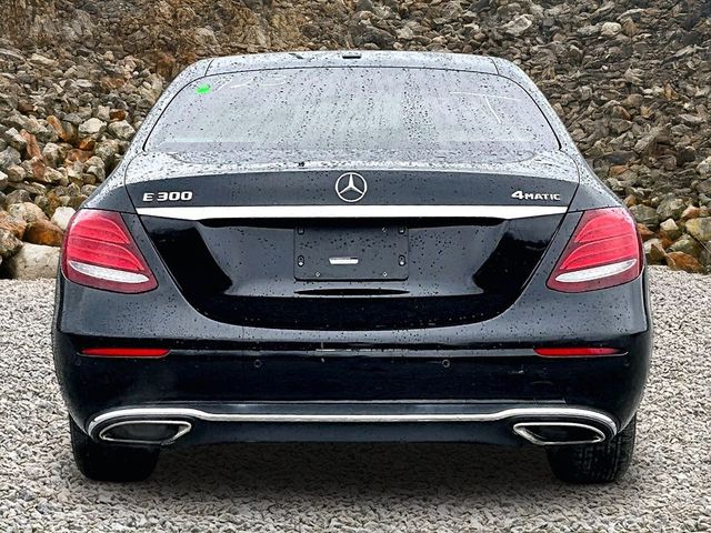 2017 Mercedes-Benz E-Class E 300 4MATIC