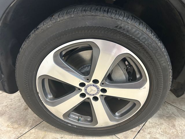 2017 Mercedes-Benz GLC 300 4MATIC