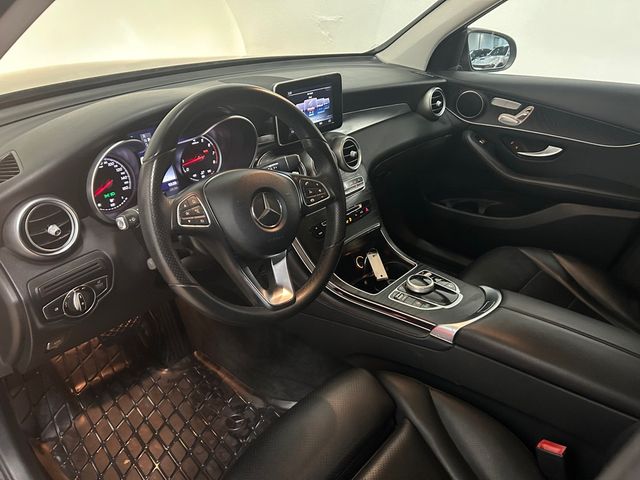 2017 Mercedes-Benz GLC 300 4MATIC