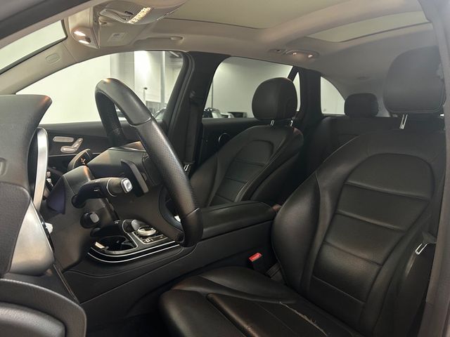 2017 Mercedes-Benz GLC 300 4MATIC