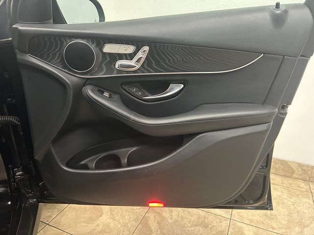 2017 Mercedes-Benz GLC 300 4MATIC