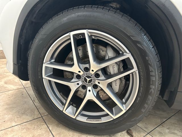2017 Mercedes-Benz GLC 300 4MATIC