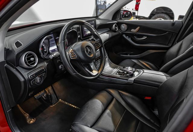 2017 Mercedes-Benz GLC 300 4MATIC Sport Pkg. PREMIUM 3 Pkg. 20" AMG | Dallas, TX | East Dallas Diesel 2017 Mercedes-Benz GLC 300 4MATIC Sport Pkg. PREMIUM 3 Pkg. 20" AMG | Dallas, TX | East Dallas Diesel