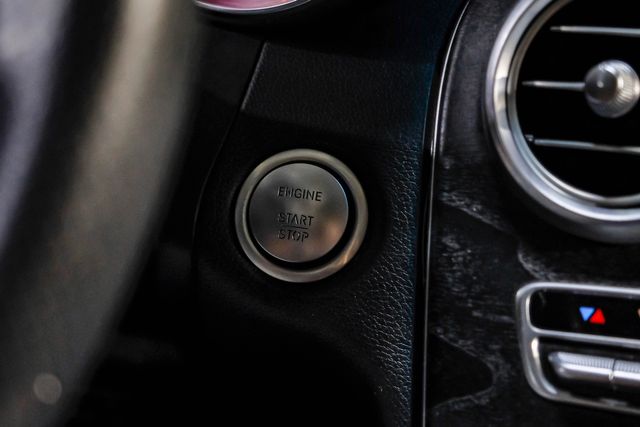 2017 Mercedes-Benz GLC 300 4MATIC Sport Pkg. PREMIUM 3 Pkg. 20" AMG | Dallas, TX | East Dallas Diesel 2017 Mercedes-Benz GLC 300 4MATIC Sport Pkg. PREMIUM 3 Pkg. 20" AMG | Dallas, TX | East Dallas Diesel