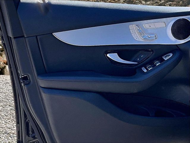 2017 Mercedes-Benz GLC 300 4MATIC