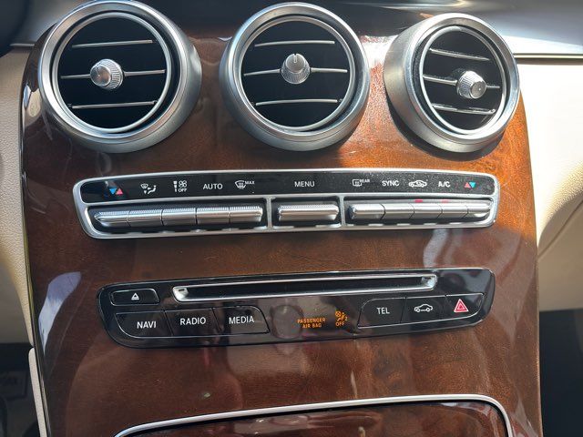 2017 Mercedes-Benz GLC 300 4MATIC | San Antonio, TX | Clear Choice Automotive South 2017 Mercedes-Benz GLC 300 4MATIC | San Antonio, TX | Clear Choice Automotive South