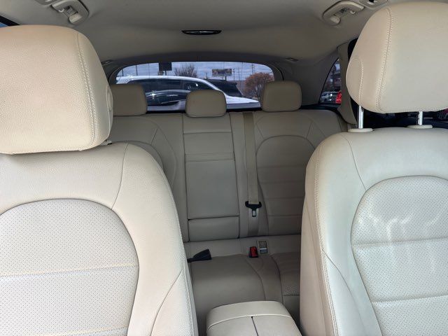 2017 Mercedes-Benz GLC 300 4MATIC | San Antonio, TX | Clear Choice Automotive South 2017 Mercedes-Benz GLC 300 4MATIC | San Antonio, TX | Clear Choice Automotive South