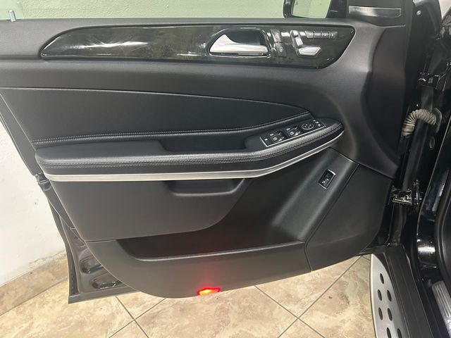 2017 Mercedes-Benz GLS 550