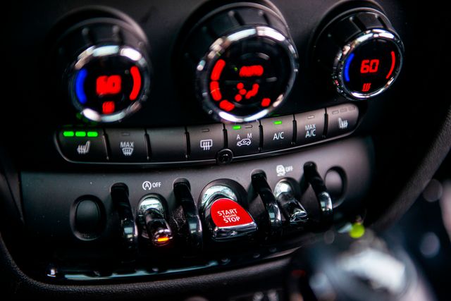 2017 Mini Clubman Cooper ALL4 | Van Nuys, CA | Stellar Auto INC. 2017 Mini Clubman Cooper ALL4 | Van Nuys, CA | Stellar Auto INC.