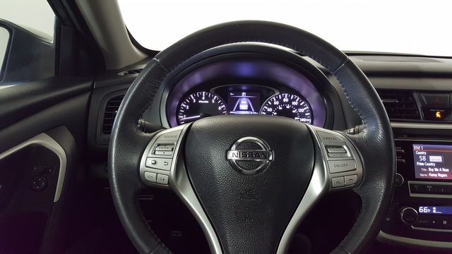 2017 Nissan Altima 2.5 SV | Carrollton, TX | Legend Motorcars of Carrollton 2017 Nissan Altima 2.5 SV | Carrollton, TX | Legend Motorcars of Carrollton