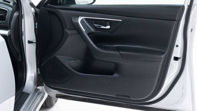 2017 Nissan Altima 2.5 S 4dr Sedan | Houston, TX | Houston Auto Credit