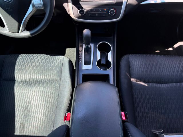 2017 Nissan Altima 2.5 SR 2017 Nissan Altima 2.5 SR