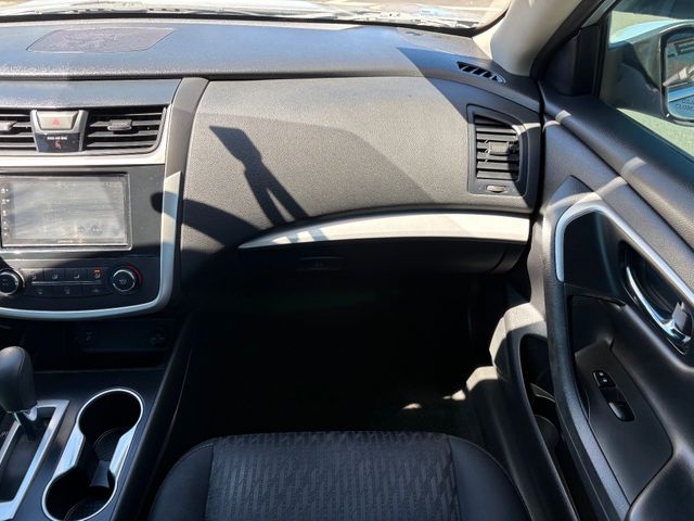 2017 Nissan Altima 2.5 SR