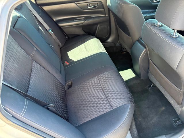 2017 Nissan Altima 2.5 SR 2017 Nissan Altima 2.5 SR