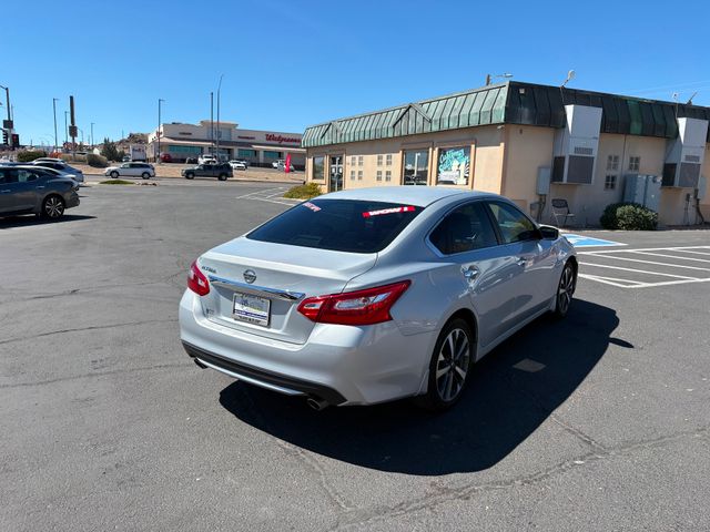 2017 Nissan Altima 2.5 SR 2017 Nissan Altima 2.5 SR
