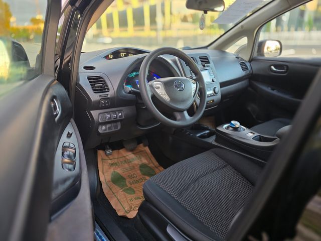 2017 Nissan LEAF S 2017 Nissan LEAF S