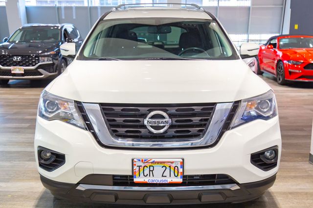 2017 Nissan Pathfinder 3rd row SV