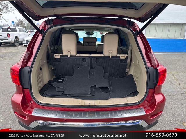 2017 Nissan Pathfinder AWD Platinum