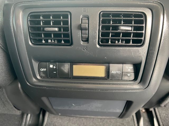 2017 Nissan Pathfinder 4X4 SV