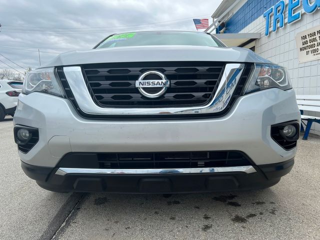 2017 Nissan Pathfinder 4X4 SV