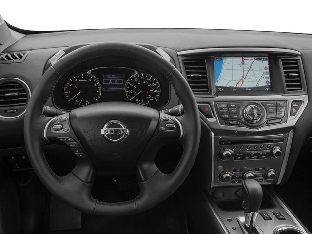 2017 Nissan Pathfinder SV 3rd row