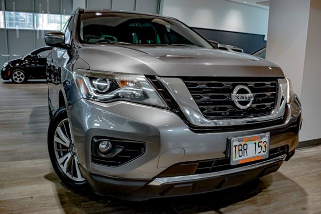 2017 Nissan Pathfinder SV 3rd row | Honolulu, HI | Autosource Hawaii 