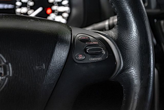 2017 Nissan Pathfinder SV 3rd row