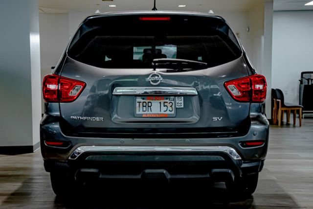 2017 Nissan Pathfinder SV 3rd row