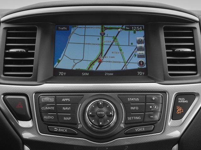 2017 Nissan Pathfinder 3rd row SV