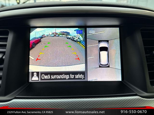 2017 Nissan Pathfinder SL