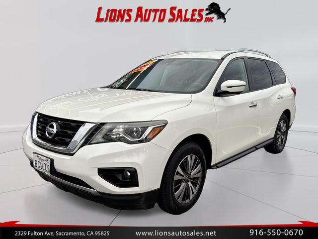 2017 Nissan Pathfinder SL