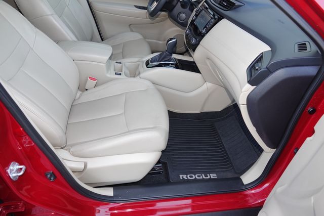 2017 Nissan Rogue SL | Loganville, Georgia | Executive Auto