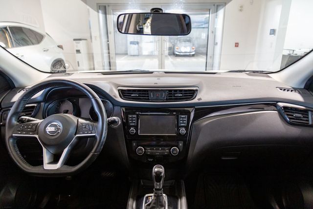 2017 Nissan Rogue Sport SL