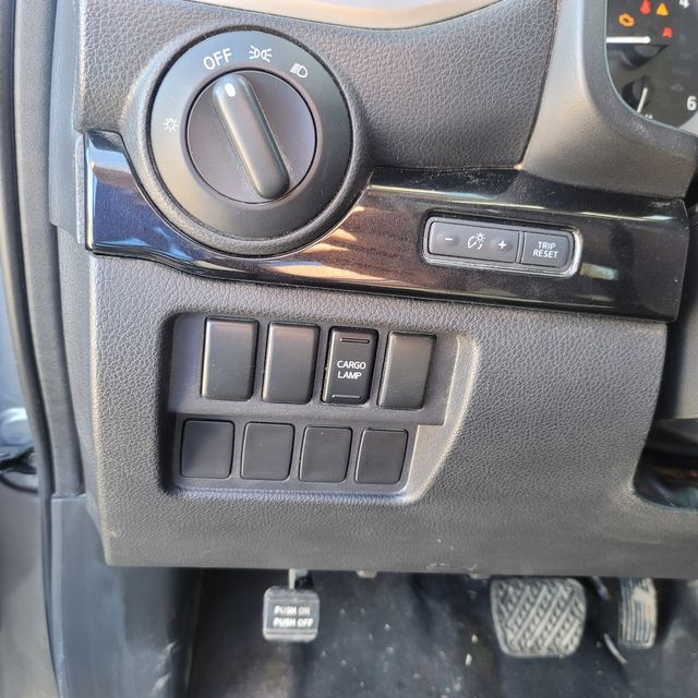 2017 Nissan Titan XD SV | Arlington, TX | Tray Rogers dba Southwest Collision Center 2017 Nissan Titan XD SV | Arlington, TX | Tray Rogers dba Southwest Collision Center