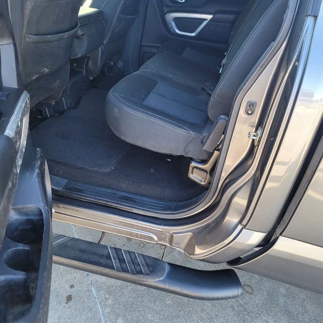 2017 Nissan Titan XD SV | Arlington, TX | Tray Rogers dba Southwest Collision Center 2017 Nissan Titan XD SV | Arlington, TX | Tray Rogers dba Southwest Collision Center