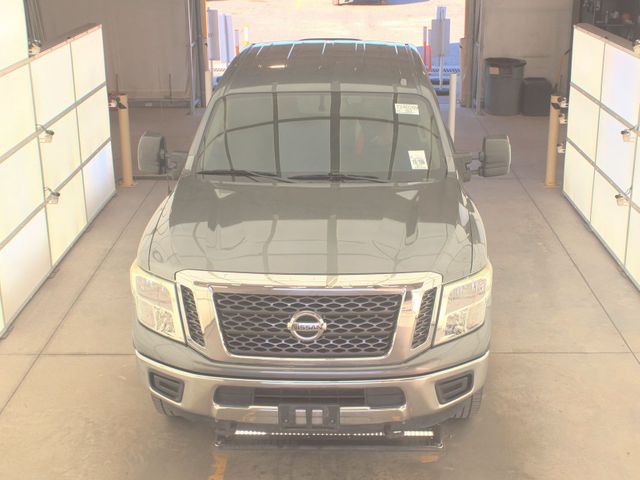 2017 Nissan Titan XD SV | Arlington, TX | Tray Rogers dba Southwest Collision Center 2017 Nissan Titan XD SV | Arlington, TX | Tray Rogers dba Southwest Collision Center