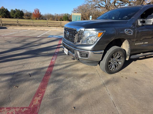 2017 Nissan Titan XD SV | Arlington, TX | Tray Rogers dba Southwest Collision Center 2017 Nissan Titan XD SV | Arlington, TX | Tray Rogers dba Southwest Collision Center