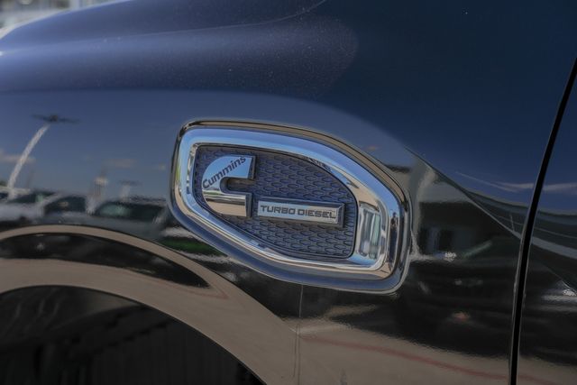 2017 Nissan Titan XD S RWD / RARE REGULAR CAB LONG BED / DIESEL | Austin, TX | Rocky Mountain Truck Stop Austin 2017 Nissan Titan XD S RWD / RARE REGULAR CAB LONG BED / DIESEL | Austin, TX | Rocky Mountain Truck Stop Austin