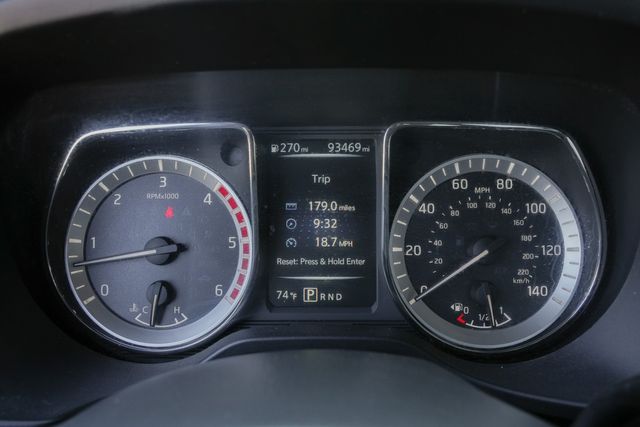 2017 Nissan Titan XD S RWD / RARE REGULAR CAB LONG BED / DIESEL | Austin, TX | Rocky Mountain Truck Stop Austin