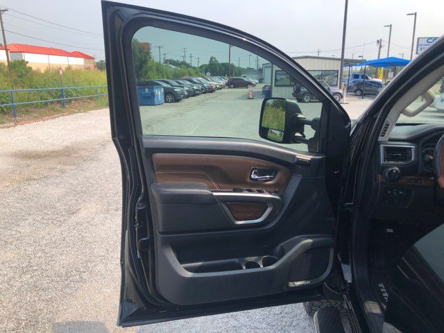 2017 Nissan Titan XD Platinum Reserve | Keller, TX | Callahan Motor Company LLC 2017 Nissan Titan XD Platinum Reserve | Keller, TX | Callahan Motor Company LLC