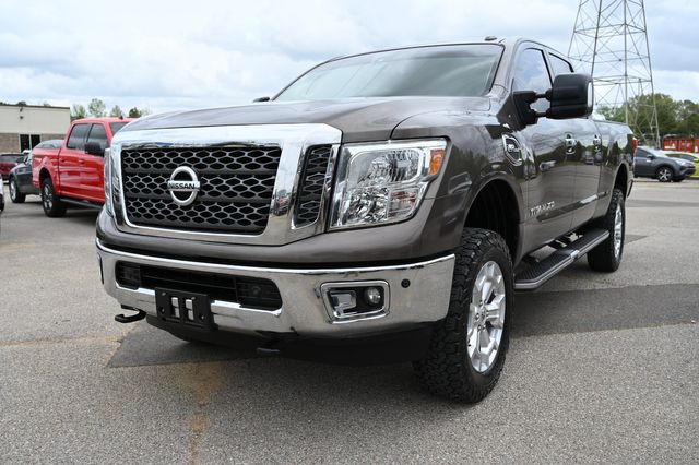 2017 Nissan Titan XD SV
