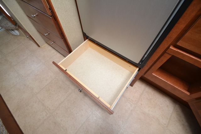 2017 Northwood Arctic Fox 1140