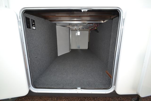 2017 Northwood Arctic Fox 29-5T