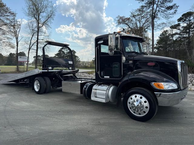 2017 Peterbilt 337