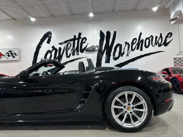 2017 Porsche 718 Boxster Roadster Premium, NAV, LC, 14WayPS, 19" S Bose 41k | Dallas, Texas | Corvette Warehouse 2017 Porsche 718 Boxster Roadster Premium, NAV, LC, 14WayPS, 19" S Bose 41k | Dallas, Texas | Corvette Warehouse