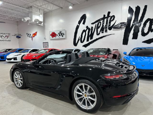 2017 Porsche 718 Boxster Roadster Premium, NAV, LC, 14WayPS, 19" S Bose 41k | Dallas, Texas | Corvette Warehouse 2017 Porsche 718 Boxster Roadster Premium, NAV, LC, 14WayPS, 19" S Bose 41k | Dallas, Texas | Corvette Warehouse